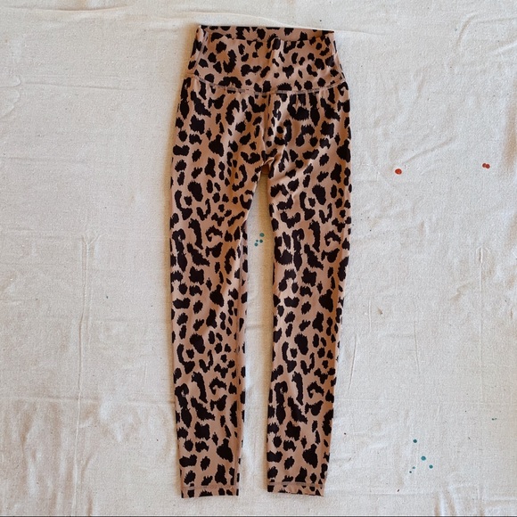 All Fenix Cheetah Print Yoga Leggings - size small - Picture 5 of 12